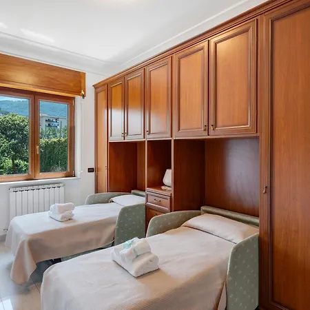 בית נופש And Center House סורנטו