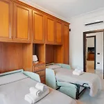 And Center House * Sorrento